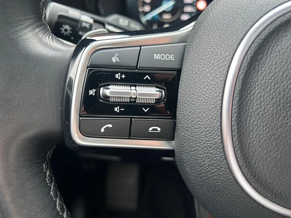 1.6 T-GDI Hybrid 2WD ExecutiveLine 5p. | Apple Carplay / Android Auto | Navigatiesysteem | Elektrisch Verstelbare Voorstoelen | Bestuurdersstoel met Geheugen | Elektrisch Schuif / Kanteldak 