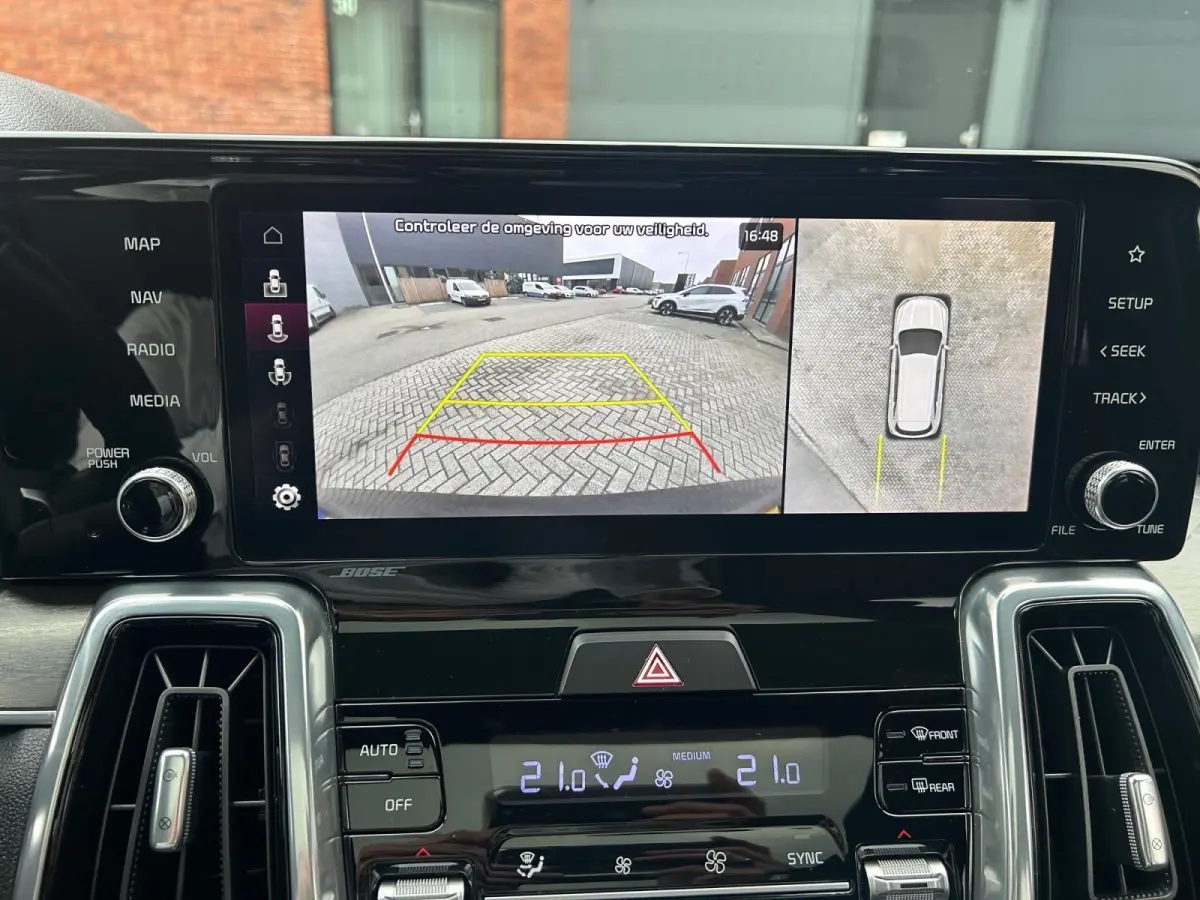 1.6 T-GDI Hybrid 2WD ExecutiveLine 5p. | Apple Carplay / Android Auto | Navigatiesysteem | Elektrisch Verstelbare Voorstoelen | Bestuurdersstoel met Geheugen | Elektrisch Schuif / Kanteldak 
