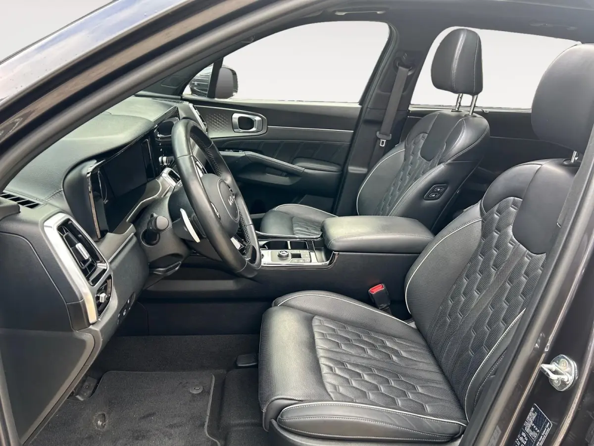 1.6 T-GDI Hybrid 2WD ExecutiveLine 5p. | Apple Carplay / Android Auto | Navigatiesysteem | Elektrisch Verstelbare Voorstoelen | Bestuurdersstoel met Geheugen | Elektrisch Schuif / Kanteldak 