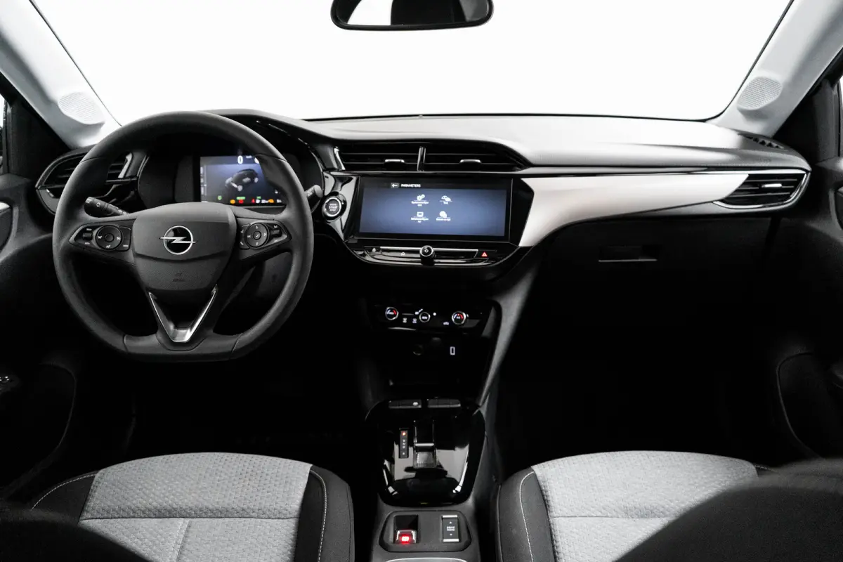 Electric Edition 50 kWh | Navi by App | Cruise control | PDC Achter | DAB |