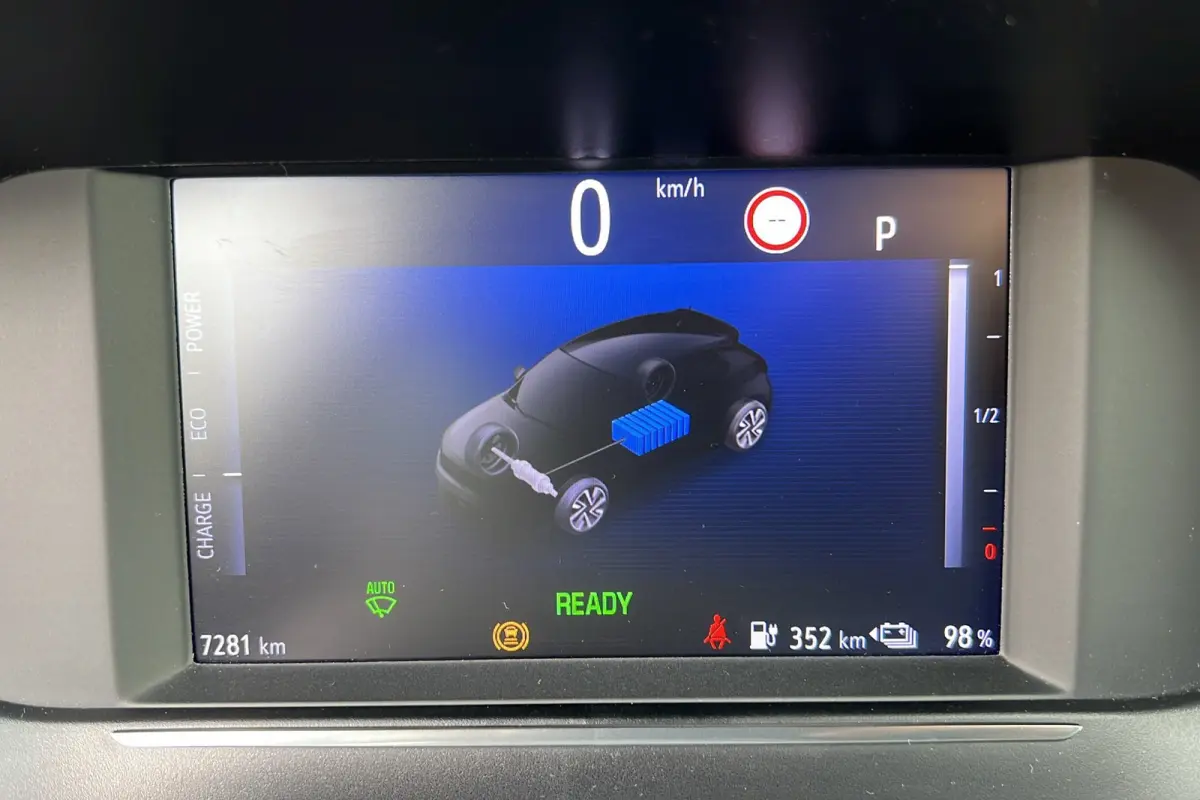 Electric Edition 50 kWh | Navi by App | Cruise control | PDC Achter | DAB |