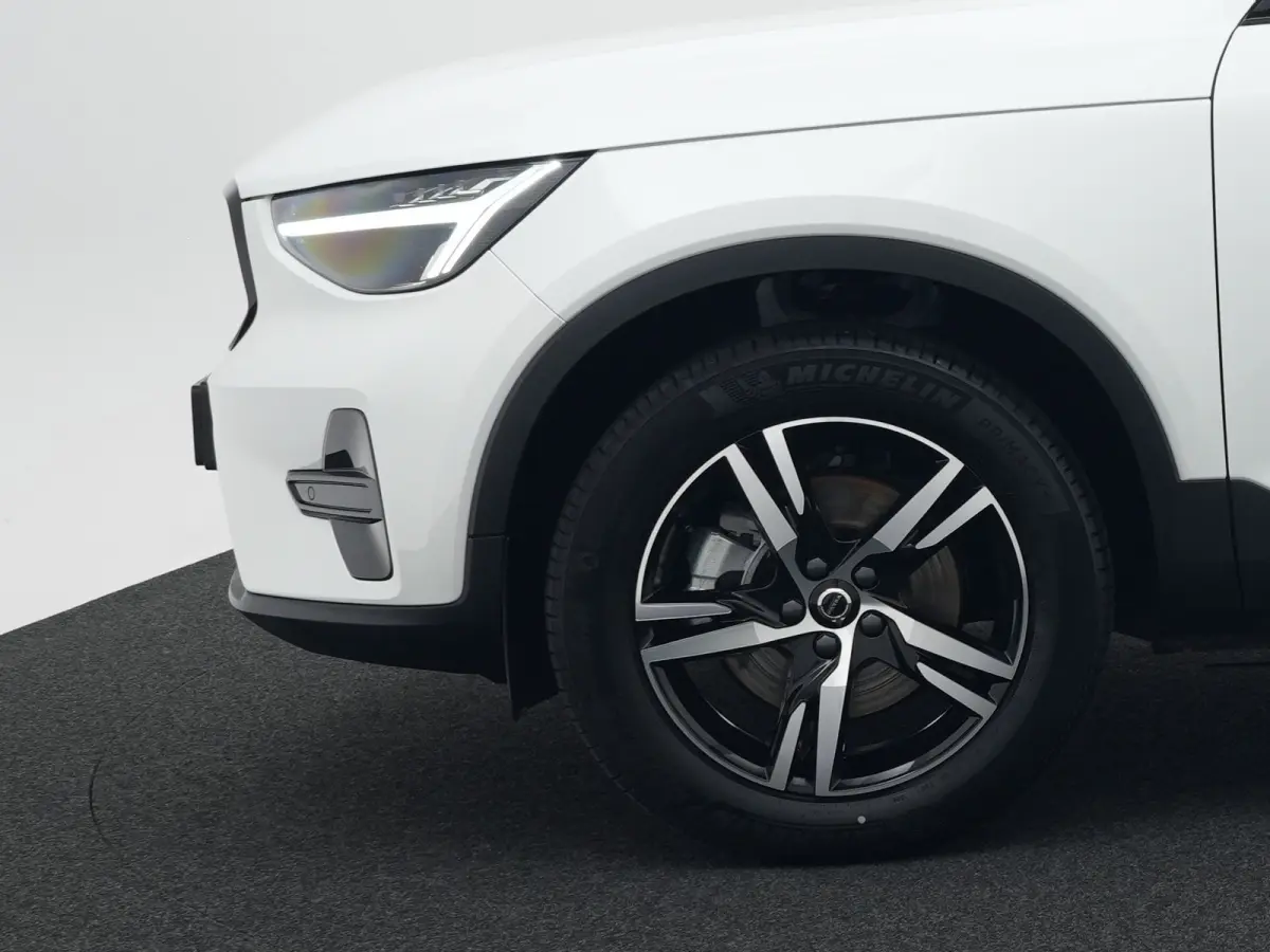 B4 Plus Dark | Harman/Kardon | Elek Stoelen | Camera | Trekhaak | Adaptive Cruise | BLIS | Pilot Assist
