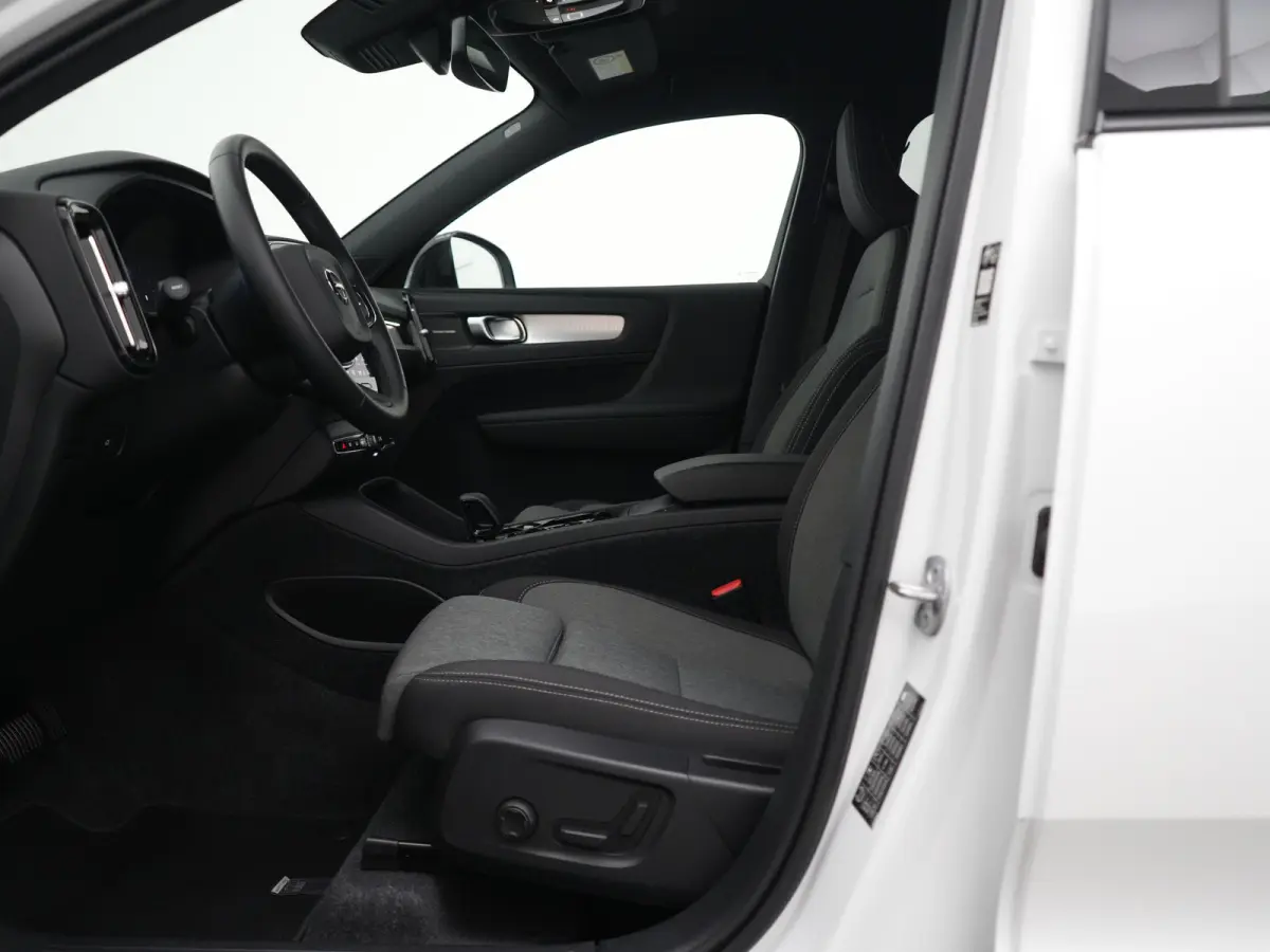 B4 Plus Dark | Harman/Kardon | Elek Stoelen | Camera | Trekhaak | Adaptive Cruise | BLIS | Pilot Assist
