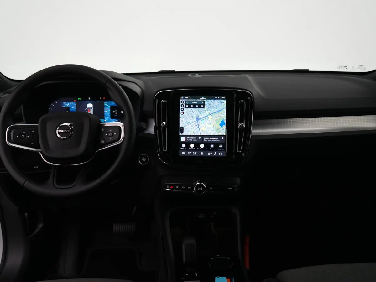 B4 Plus Dark | Harman/Kardon | Elek Stoelen | Camera | Trekhaak | Adaptive Cruise | BLIS | Pilot Assist