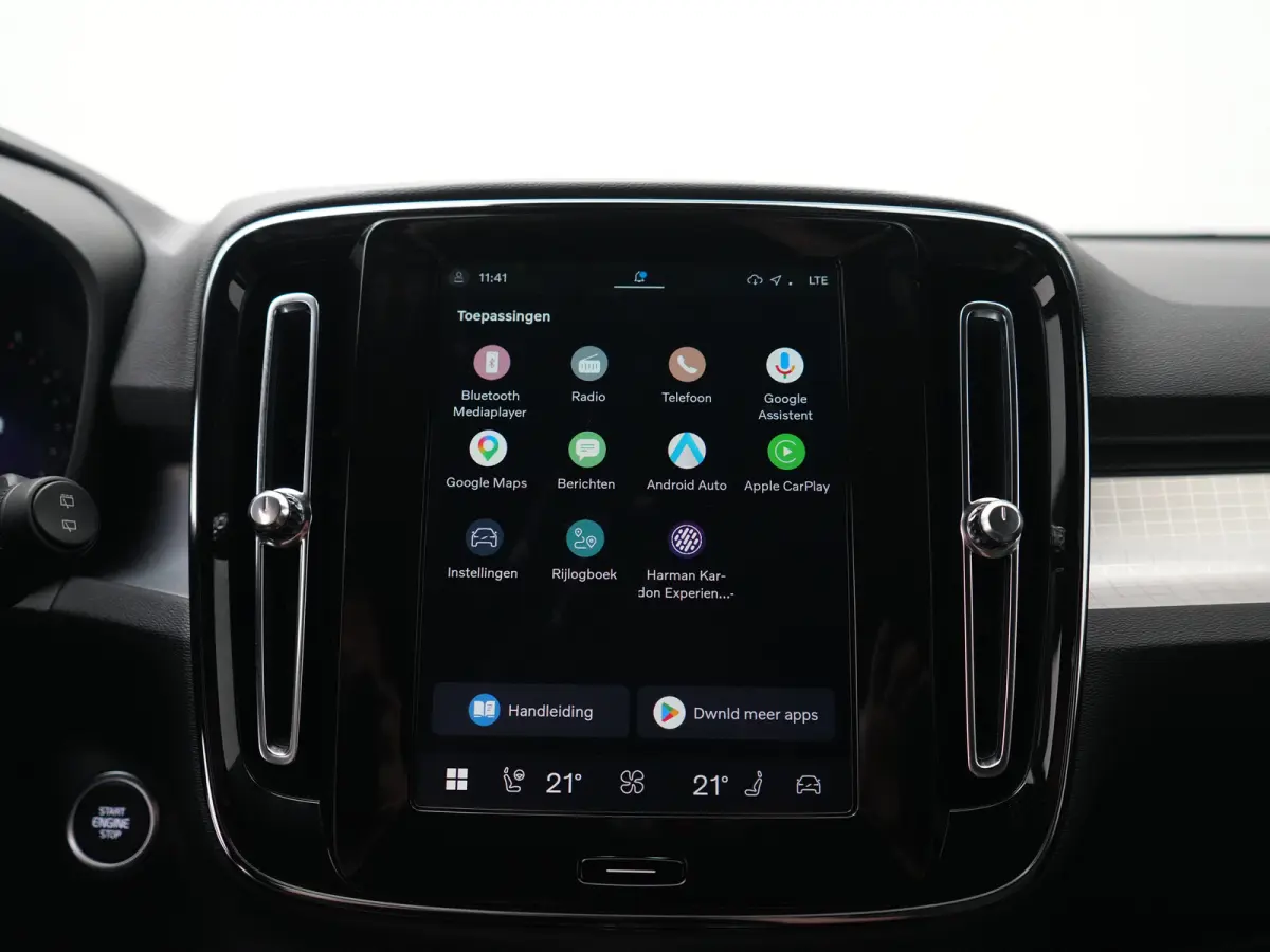 B4 Plus Dark | Harman/Kardon | Elek Stoelen | Camera | Trekhaak | Adaptive Cruise | BLIS | Pilot Assist