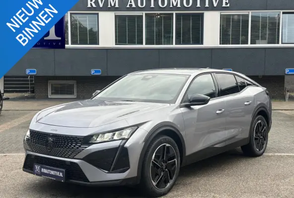 Allure 58 kWh SOH 99% | NIEUWE AUTO | ACHTERUITRIJCAMERA | KEYLESS | STOEL + STUURVERWARMING | ADAP. CRUISE | APPLE CARPLAY | RIJKLAAR INCL. 12 MND BOVAG GARANTIE |