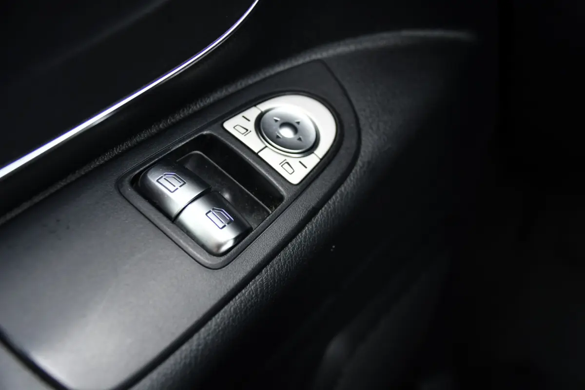 116 CDI L2 PB Edition Camera, Cruise, Carplay, LED, 164pk, Automaat, Leder, Multimedia, Sensoren, Clima, Trekhaak, Uniek!
