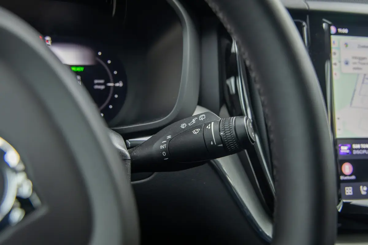 2.0 T6 Plug-in hybrid AWD Plus Black Edition | Harman/Kardon | Elektrisch panorama-dak | Full-LED | Apple Carplay/Android Auto | Elektrisch bedienbare achterklep | Achteruitrijcamera | Apple