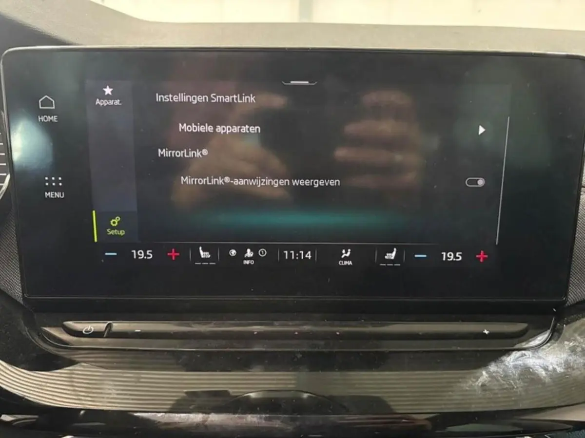1.0 TSI 110pk Business Edition Plus | Panoramadak | Stoelverwarming | Trekhaak