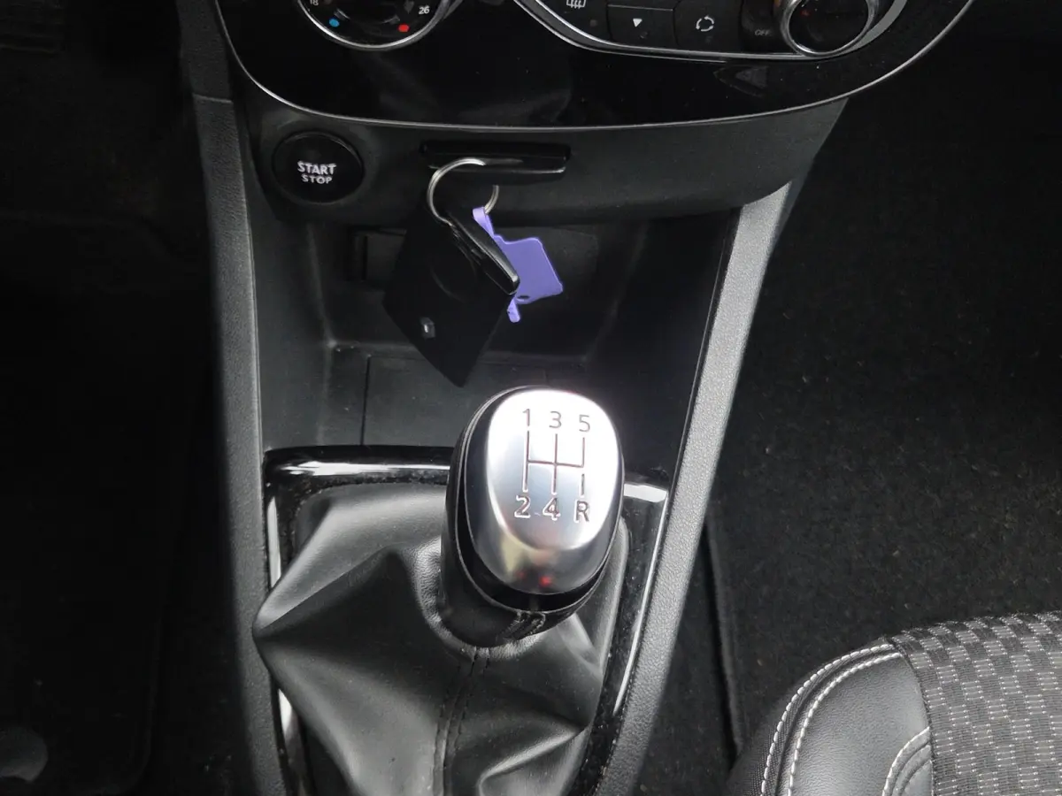 0.9 TCe Intens Trekhaak | Full map navigatie | Parkeersensoren | Climate control |