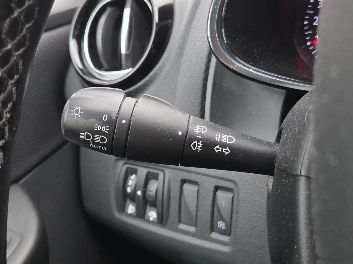 0.9 TCe Intens Trekhaak | Full map navigatie | Parkeersensoren | Climate control |