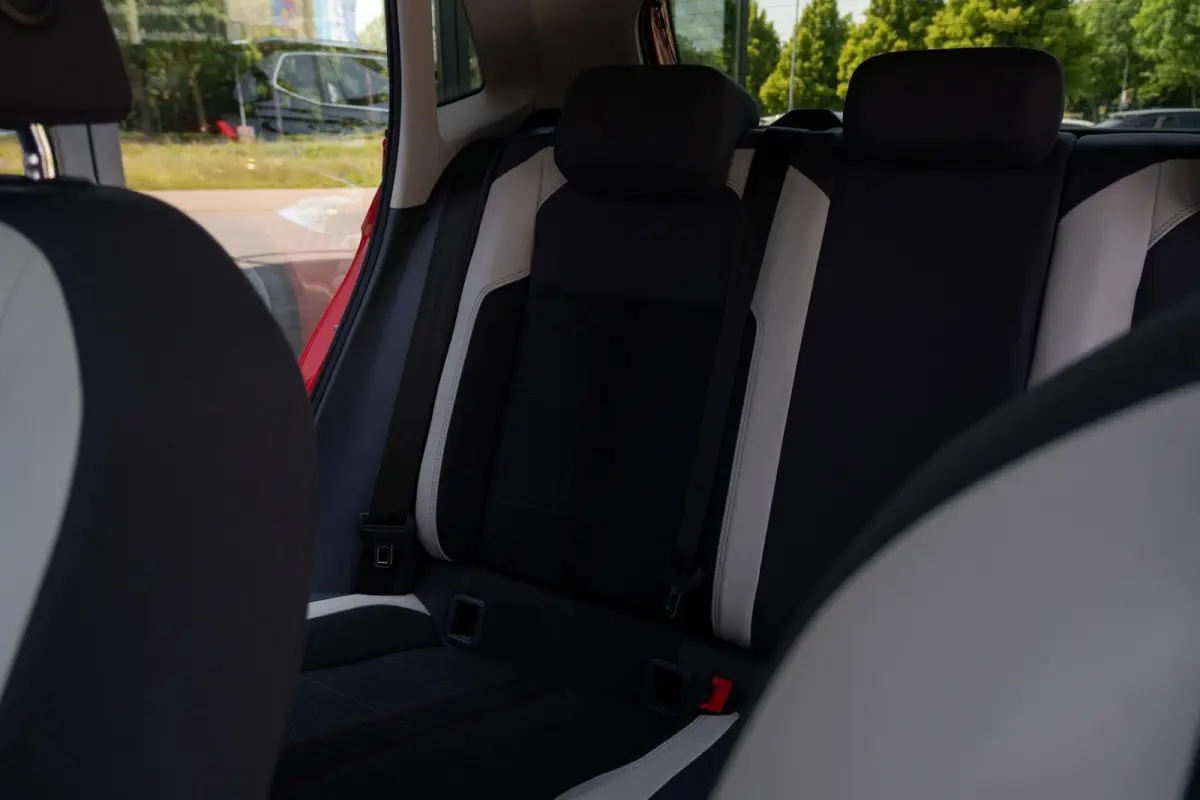1.0 TSI Beats|Full LED|Panoramadak|CarPlay|Stoelverwarming|Clima|Dealer Onderhouden