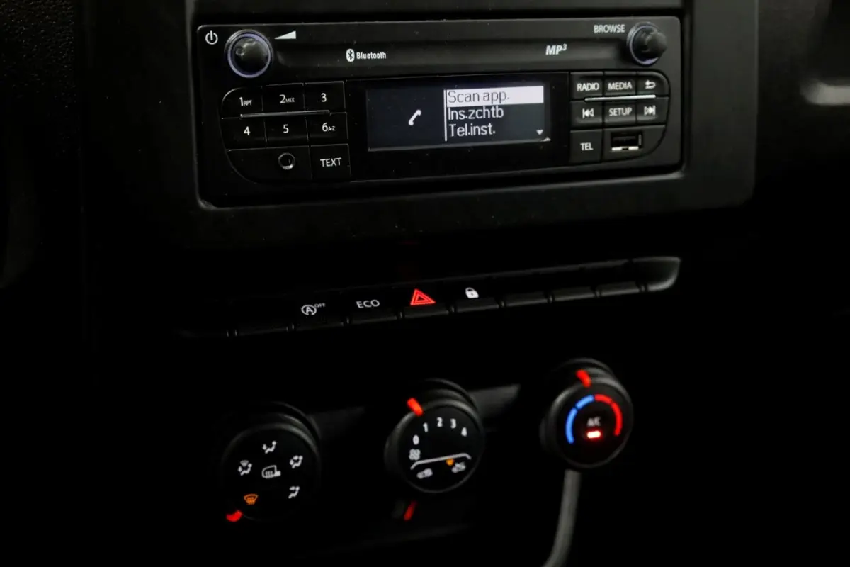 1.3 TCe 100pk Benzine Comfort Airco/Cruise Control 06-2024