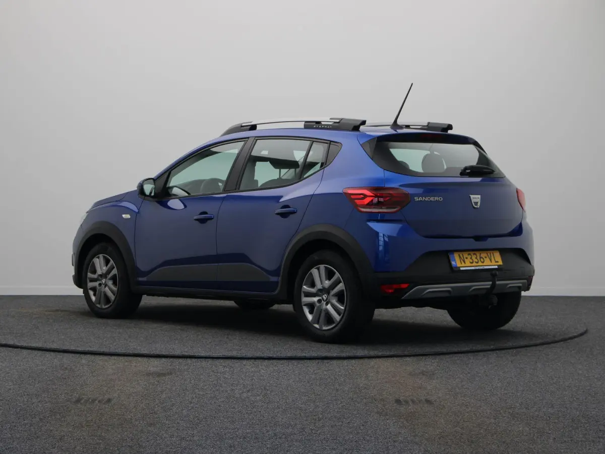 1.0 TCe 100 Bi-Fuel Essential | Trekhaak | Blinde hoek detectie | Achteruitrijcamera | Climate Control | Voor en achter parkeersensoren |