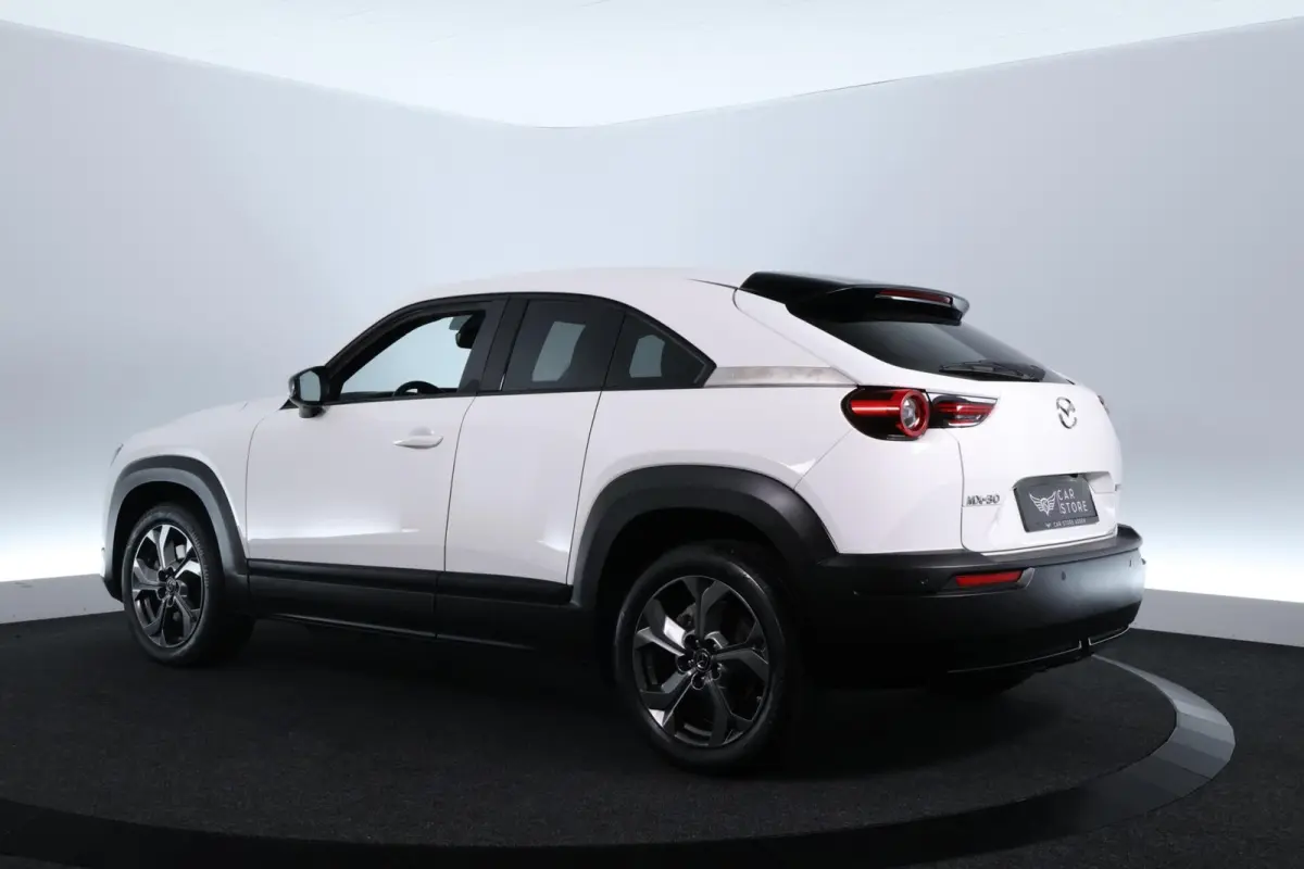 e-SkyActiv 145 Luxury 36 kWh |CAMERA|HUD|ST+STUUR VWM|ACC|
