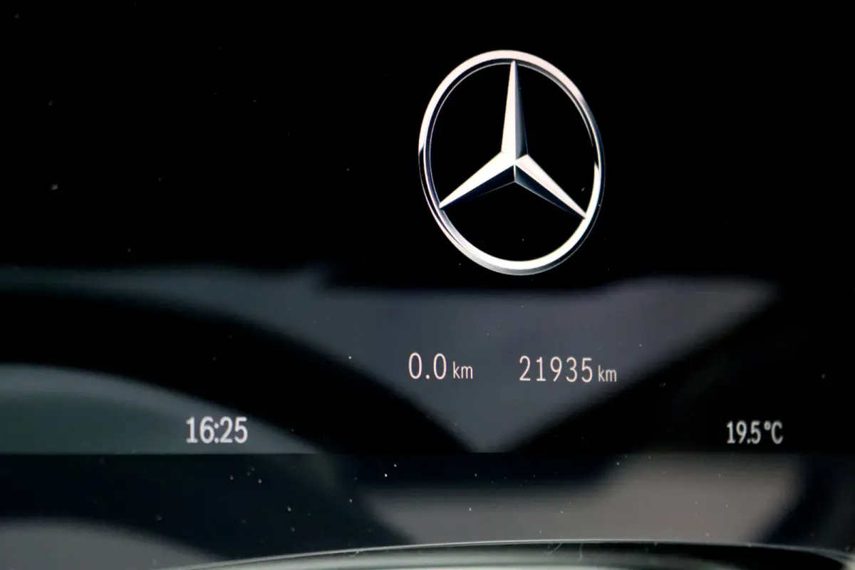 450+ AMG Line 108 kWh | Luchtvering | Hyperscreen | Achterasbesturing | Distronic | Panoramadak | Elek. Achterstoelen | Camera | Keyless Go |