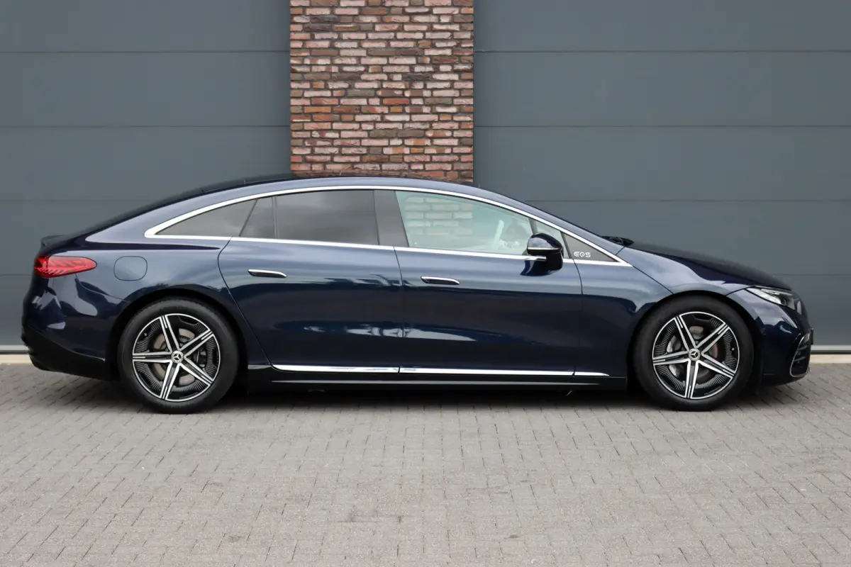 450+ AMG Line 108 kWh | Luchtvering | Hyperscreen | Achterasbesturing | Distronic | Panoramadak | Elek. Achterstoelen | Camera | Keyless Go |