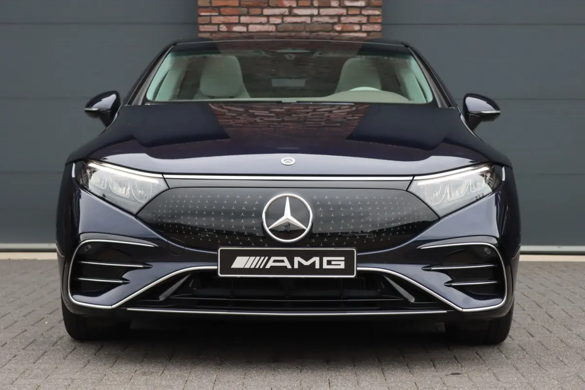 450+ AMG Line 108 kWh | Luchtvering | Hyperscreen | Achterasbesturing | Distronic | Panoramadak | Elek. Achterstoelen | Camera | Keyless Go |