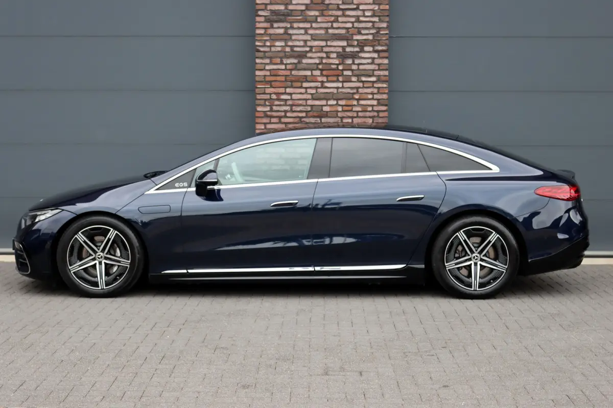 450+ AMG Line 108 kWh | Luchtvering | Hyperscreen | Achterasbesturing | Distronic | Panoramadak | Elek. Achterstoelen | Camera | Keyless Go |