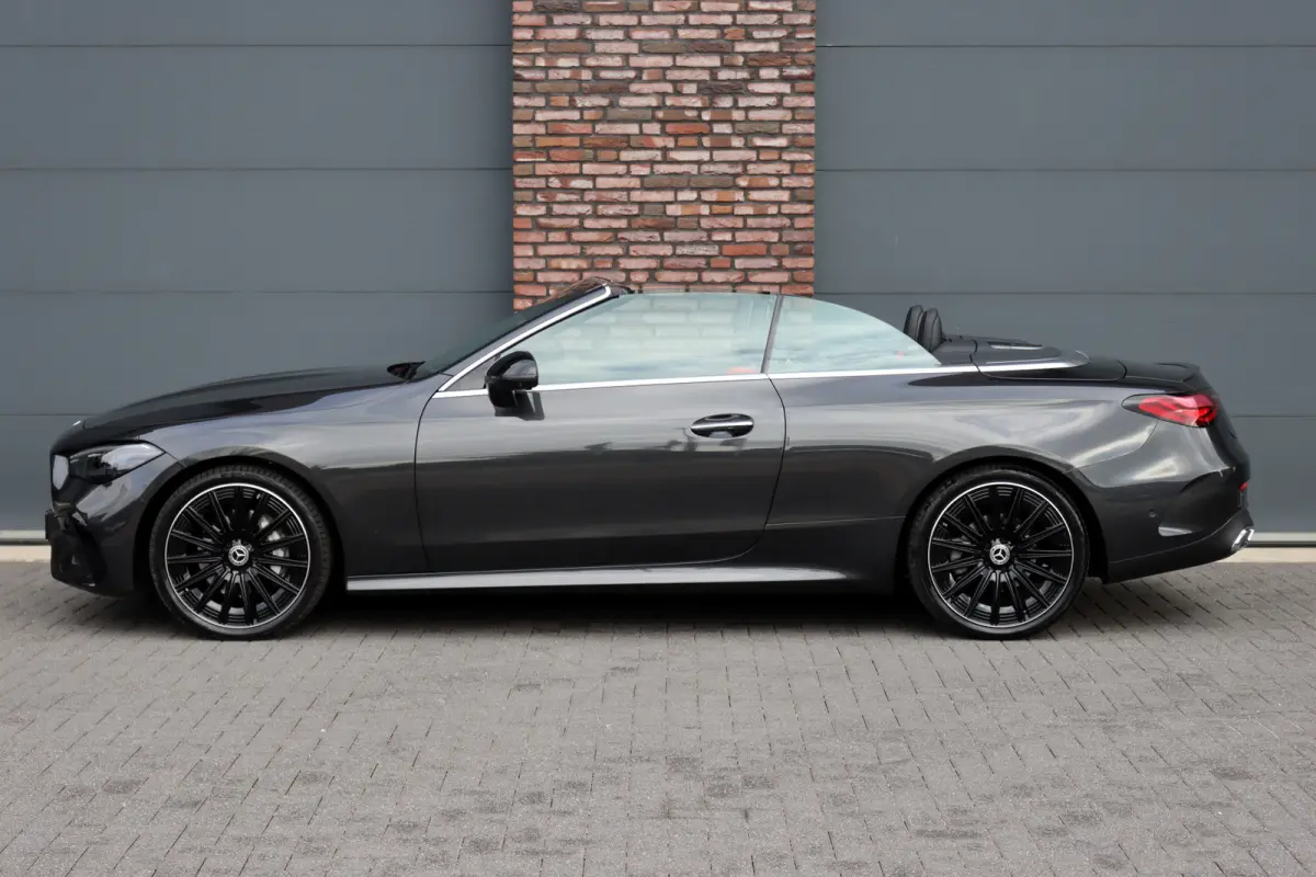 200 AMG Line | Distronic | Airscarf | Memory | Burmester | Keyless Go | Cabriocomfortpakket | Verwarmd Stuurwiel | Surround Camera |