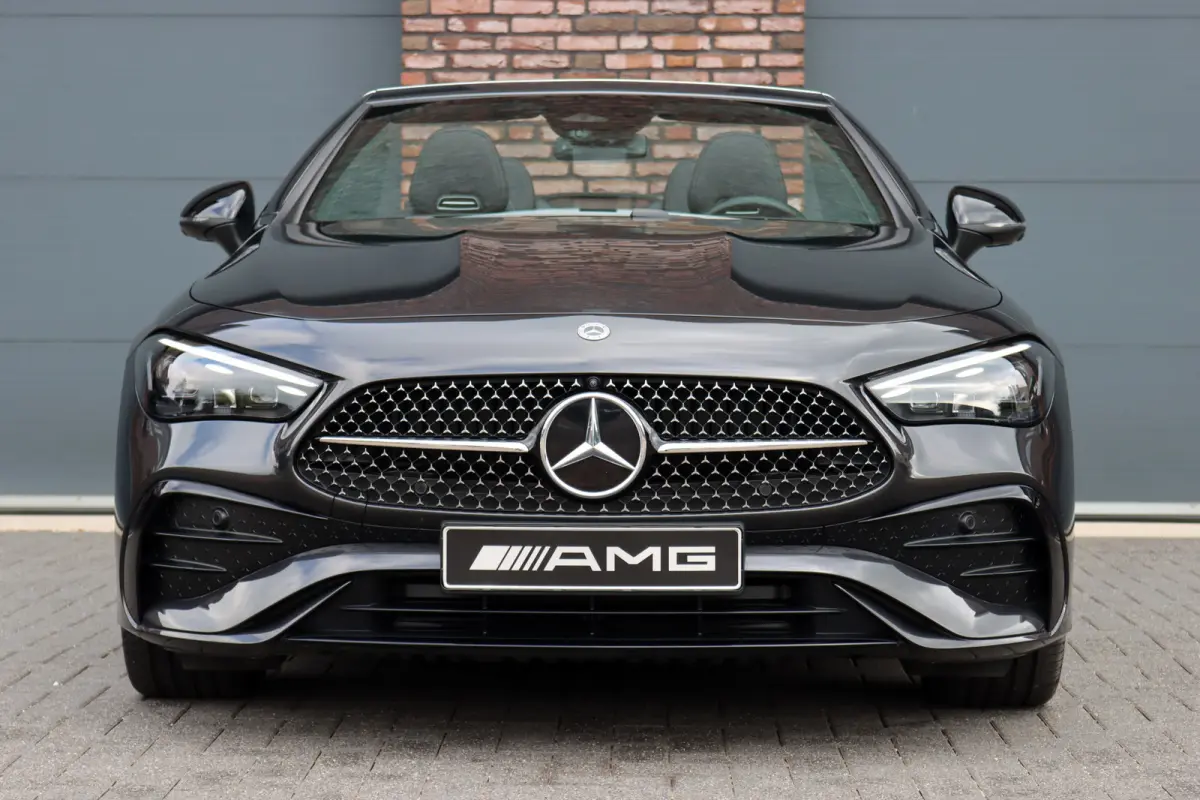 200 AMG Line | Distronic | Airscarf | Memory | Burmester | Keyless Go | Cabriocomfortpakket | Verwarmd Stuurwiel | Surround Camera |