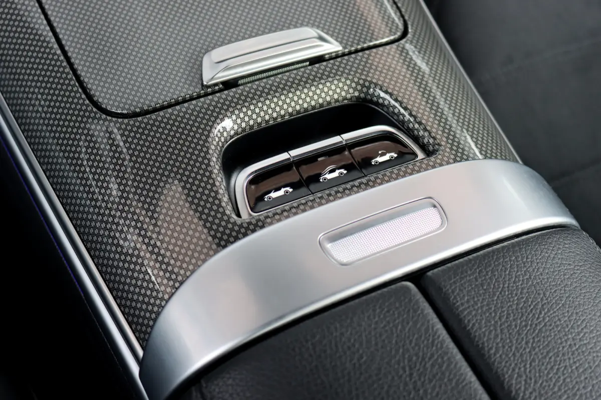 200 AMG Line | Distronic | Airscarf | Memory | Burmester | Keyless Go | Cabriocomfortpakket | Verwarmd Stuurwiel | Surround Camera |