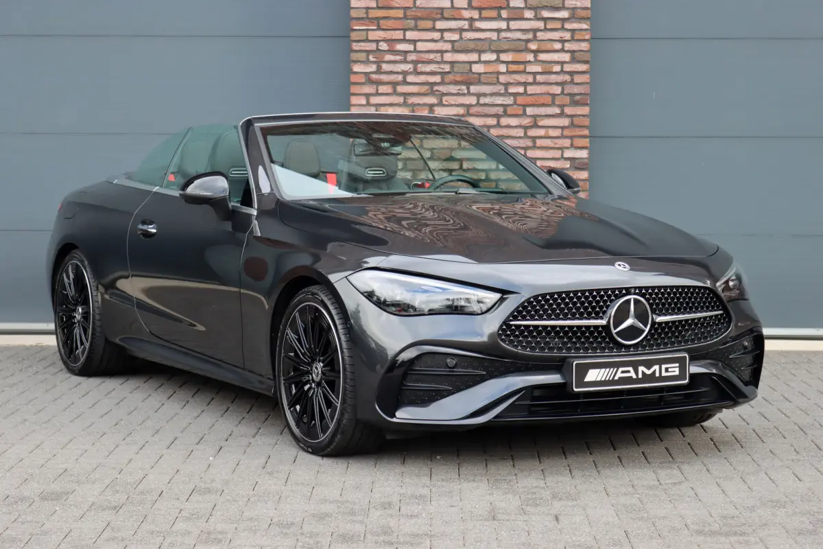 200 AMG Line | Distronic | Airscarf | Memory | Burmester | Keyless Go | Cabriocomfortpakket | Verwarmd Stuurwiel | Surround Camera |