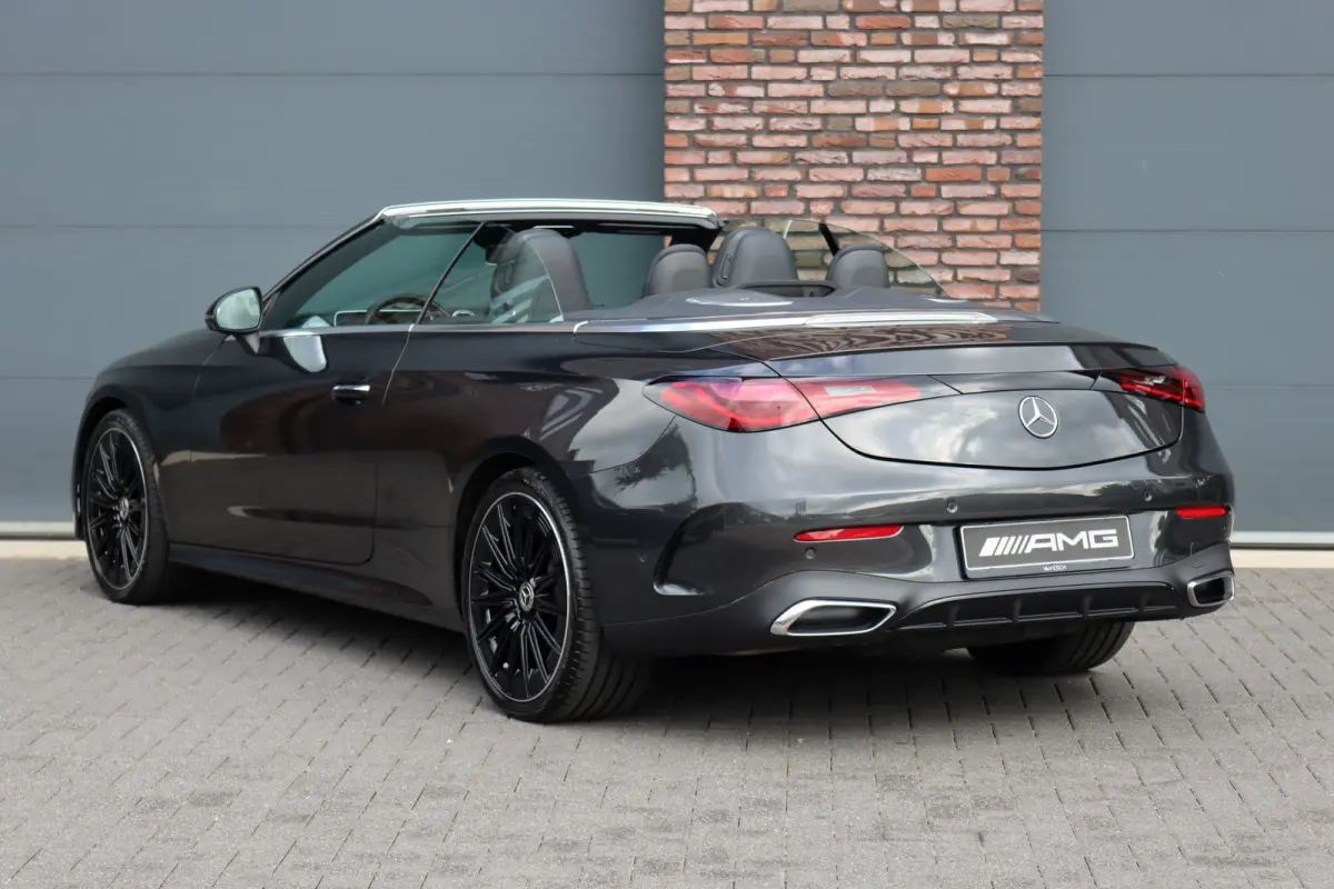 200 AMG Line | Distronic | Airscarf | Memory | Burmester | Keyless Go | Cabriocomfortpakket | Verwarmd Stuurwiel | Surround Camera |