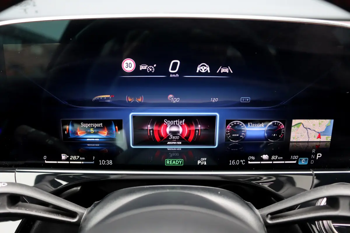 AMG 53 4MATIC+ | 612pk | AMG Dynamic Plus | Achterasbesturing | Hyperscreen | Distronic+ | HUD | Burmester | Digital Light | Panoramadak | Surround Camera |