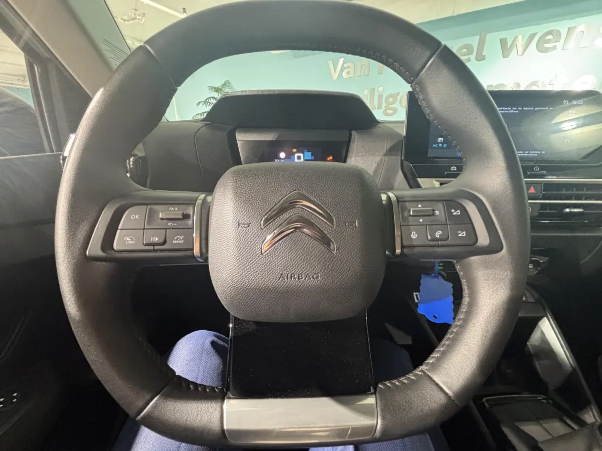 100 You | Navigatie | Apple Carplay/Android Auto | Cruise control | Airco | LED