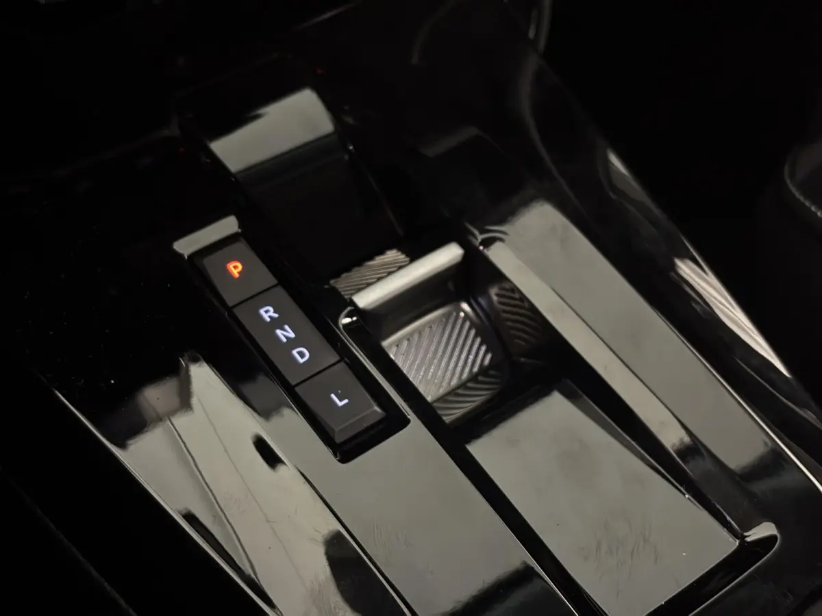 1.2 Hybrid 145pk Max | Stoel/Stuur/Voorruitverwarming| APPLE CARPLAY & ANDROID AUTO | CAMERA | NAVI | DAB