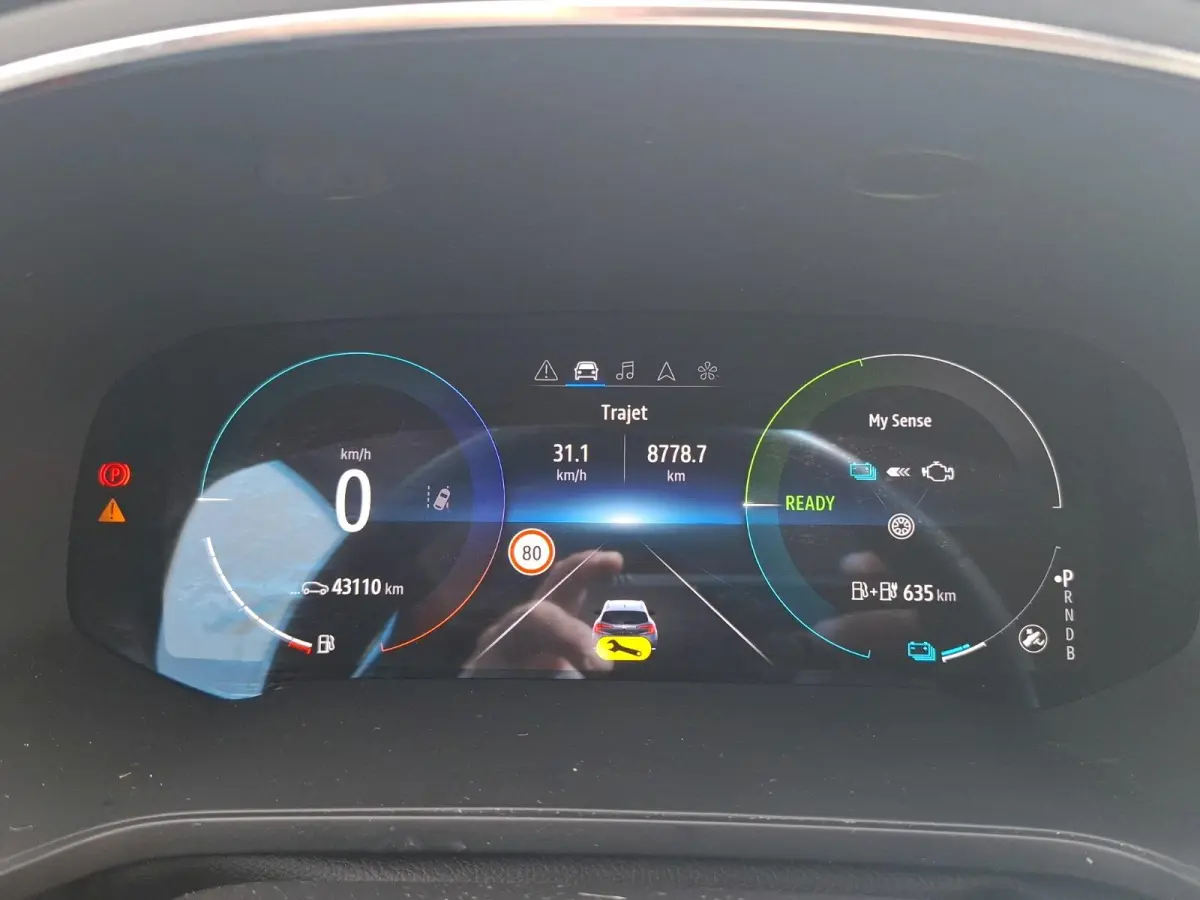 techno E-Tech Plug-in Hybrid 160 | Navigatie | parkeercameral |