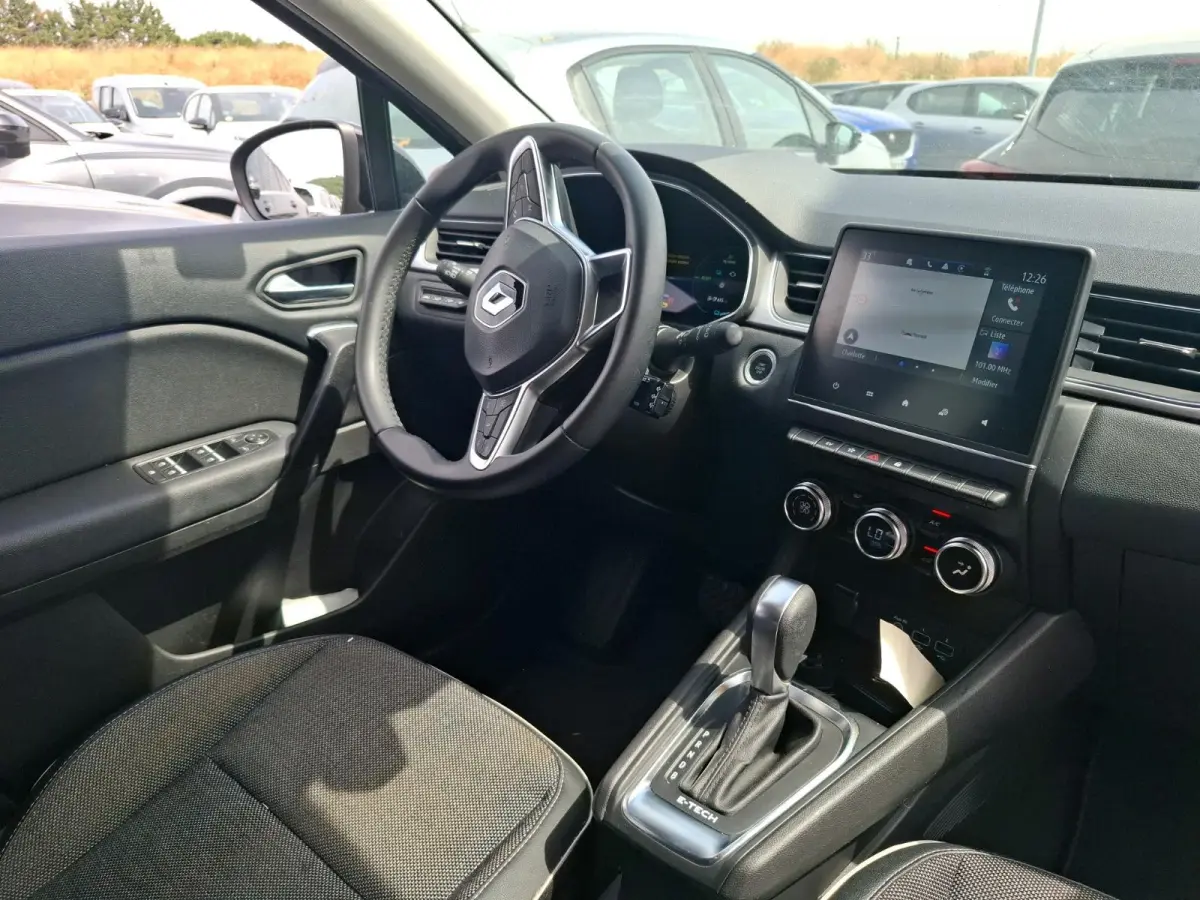 techno E-Tech Plug-in Hybrid 160 | Navigatie | parkeercameral |