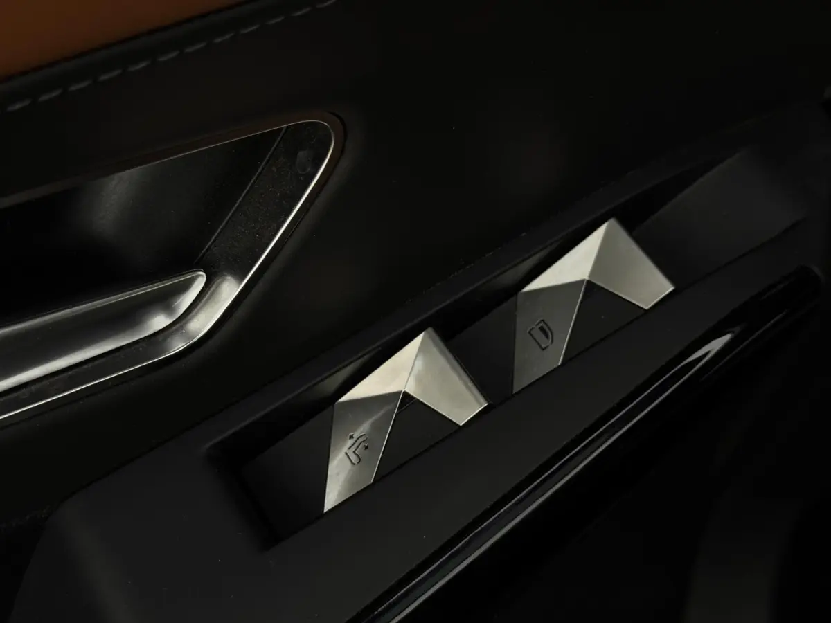 E-Tense Performance LEDER|LED|CLIMATE|CR CONTROL