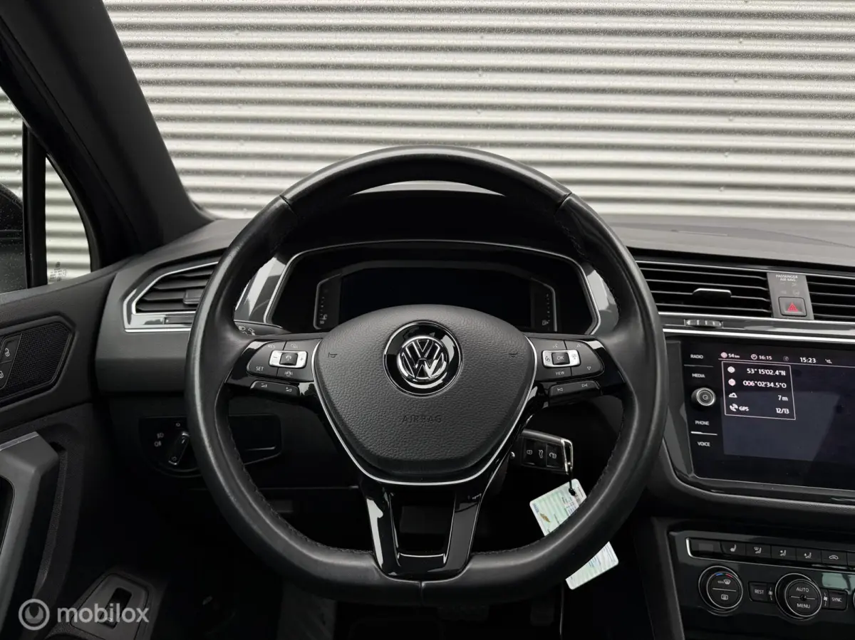 1.5 TSI ACT Highline Business R | Pano | Elek trekhaak | Carplay | LED | ACC | Stoelmassage | Stoelverwarming | Bomvol opties!