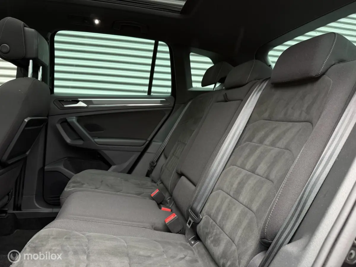1.5 TSI ACT Highline Business R | Pano | Elek trekhaak | Carplay | LED | ACC | Stoelmassage | Stoelverwarming | Bomvol opties!