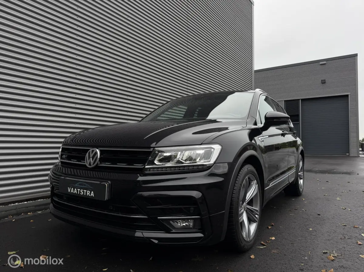 1.5 TSI ACT Highline Business R | Pano | Elek trekhaak | Carplay | LED | ACC | Stoelmassage | Stoelverwarming | Bomvol opties!
