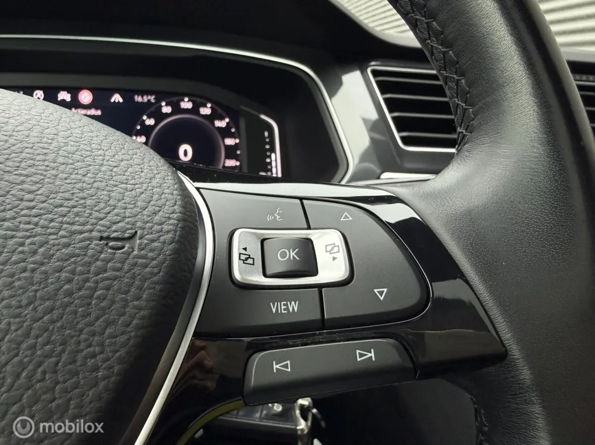 1.5 TSI ACT Highline Business R | Pano | Elek trekhaak | Carplay | LED | ACC | Stoelmassage | Stoelverwarming | Bomvol opties!