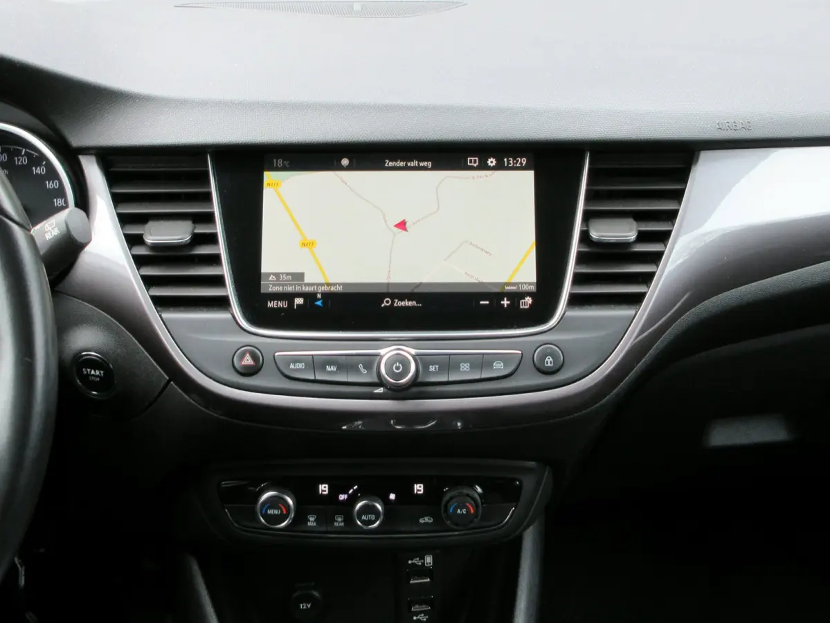 1.2 Turbo Innovation Automaat * Navi * Trekhaak *