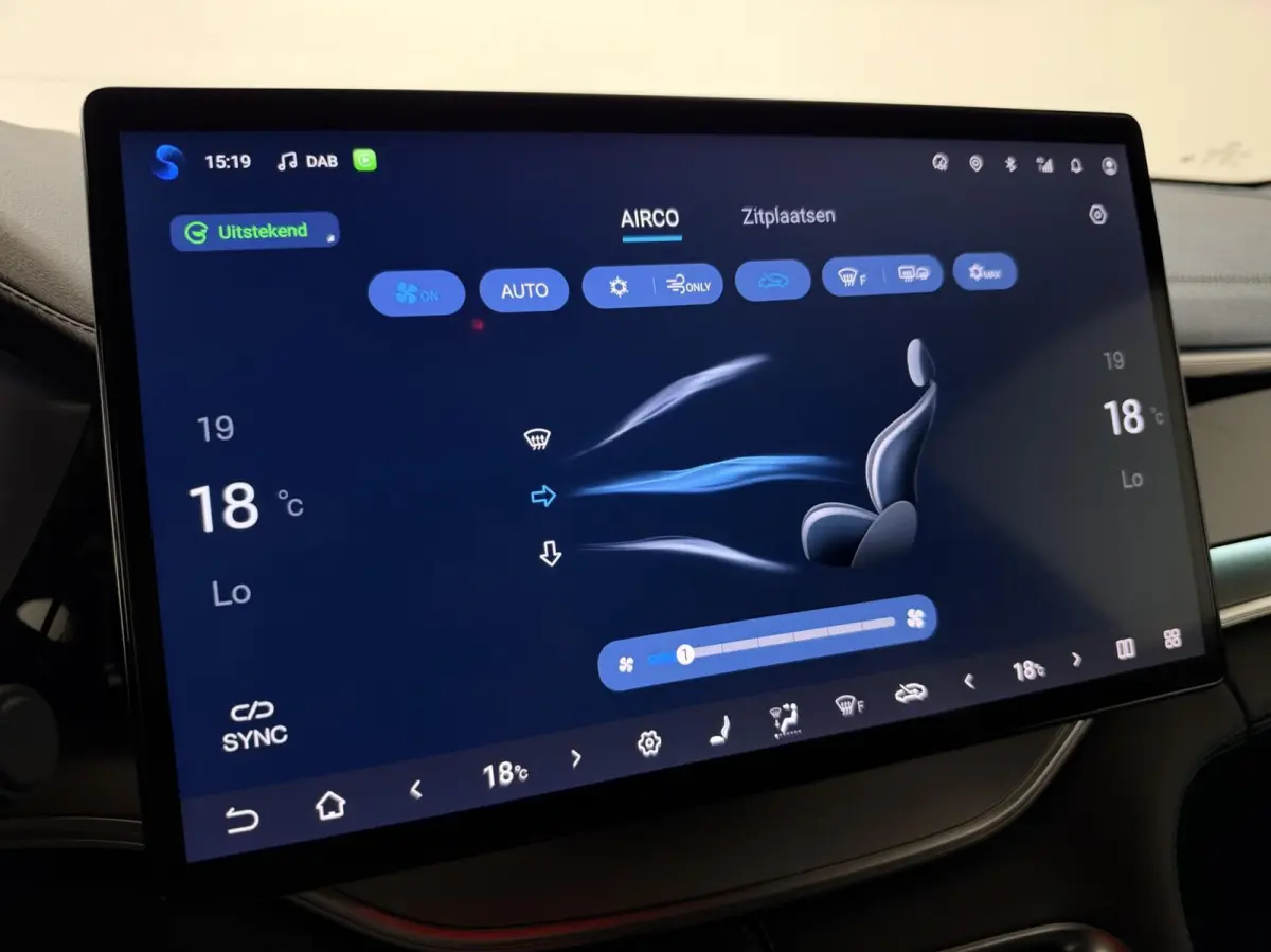 1.5 DM-i FWD Boost Pano Leer 360° HUD Infinity Carplay
