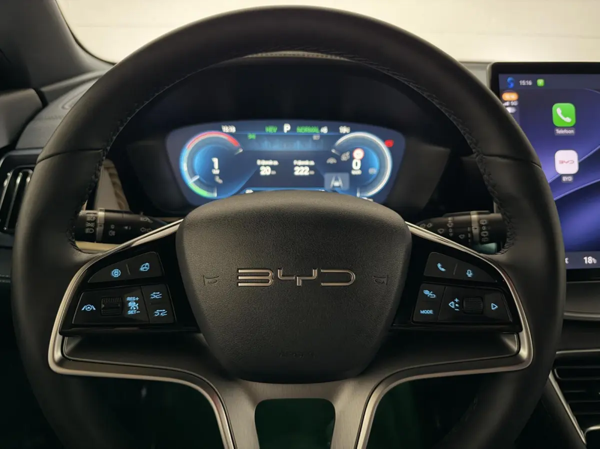 1.5 DM-i FWD Boost Pano Leer 360° HUD Infinity Carplay