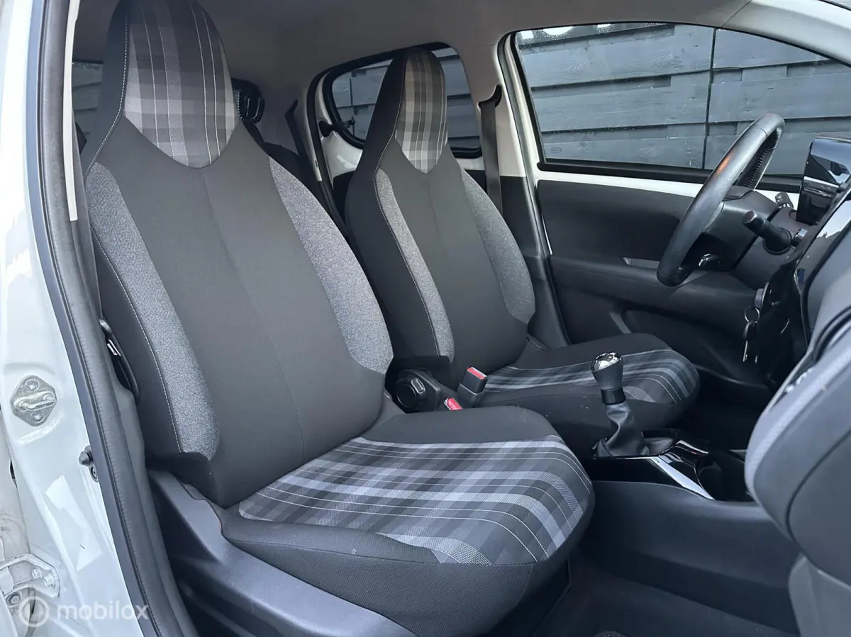 1.0 e-VTi Style | 2020 | Airco | NAP |