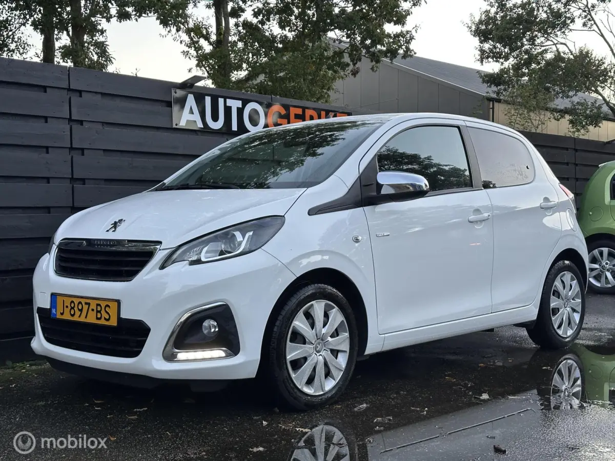1.0 e-VTi Style | 2020 | Airco | NAP |