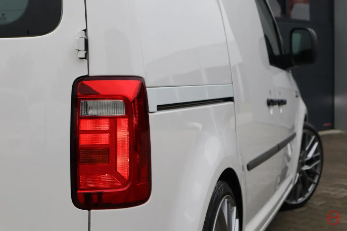 Bestel 2.0 TDI L1H1