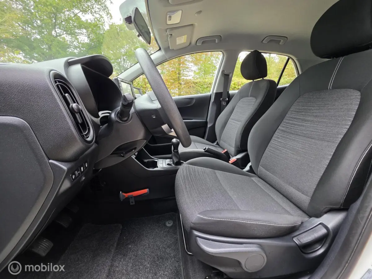 1.0 MPi ComfortLine, 34.000 km NAP, Carplay!