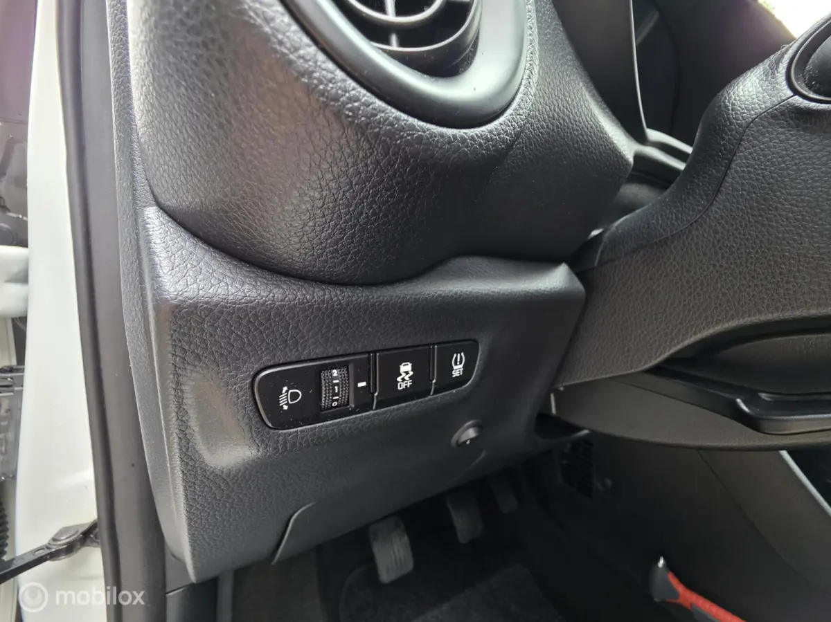 1.0 MPi ComfortLine, 34.000 km NAP, Carplay!