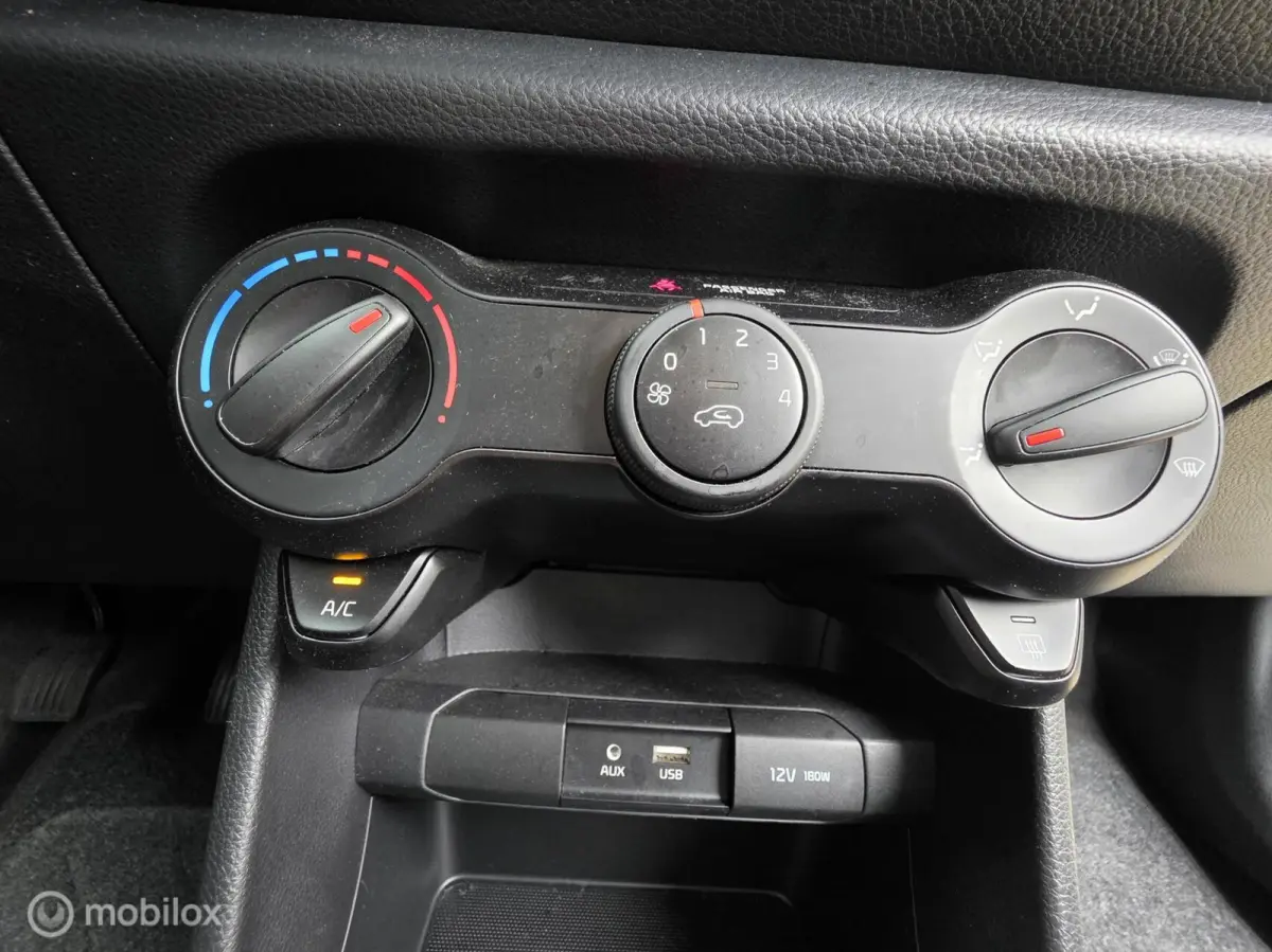 1.0 MPi ComfortLine, 34.000 km NAP, Carplay!
