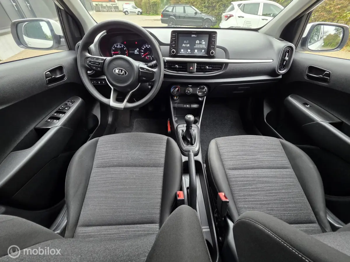 1.0 MPi ComfortLine, 34.000 km NAP, Carplay!