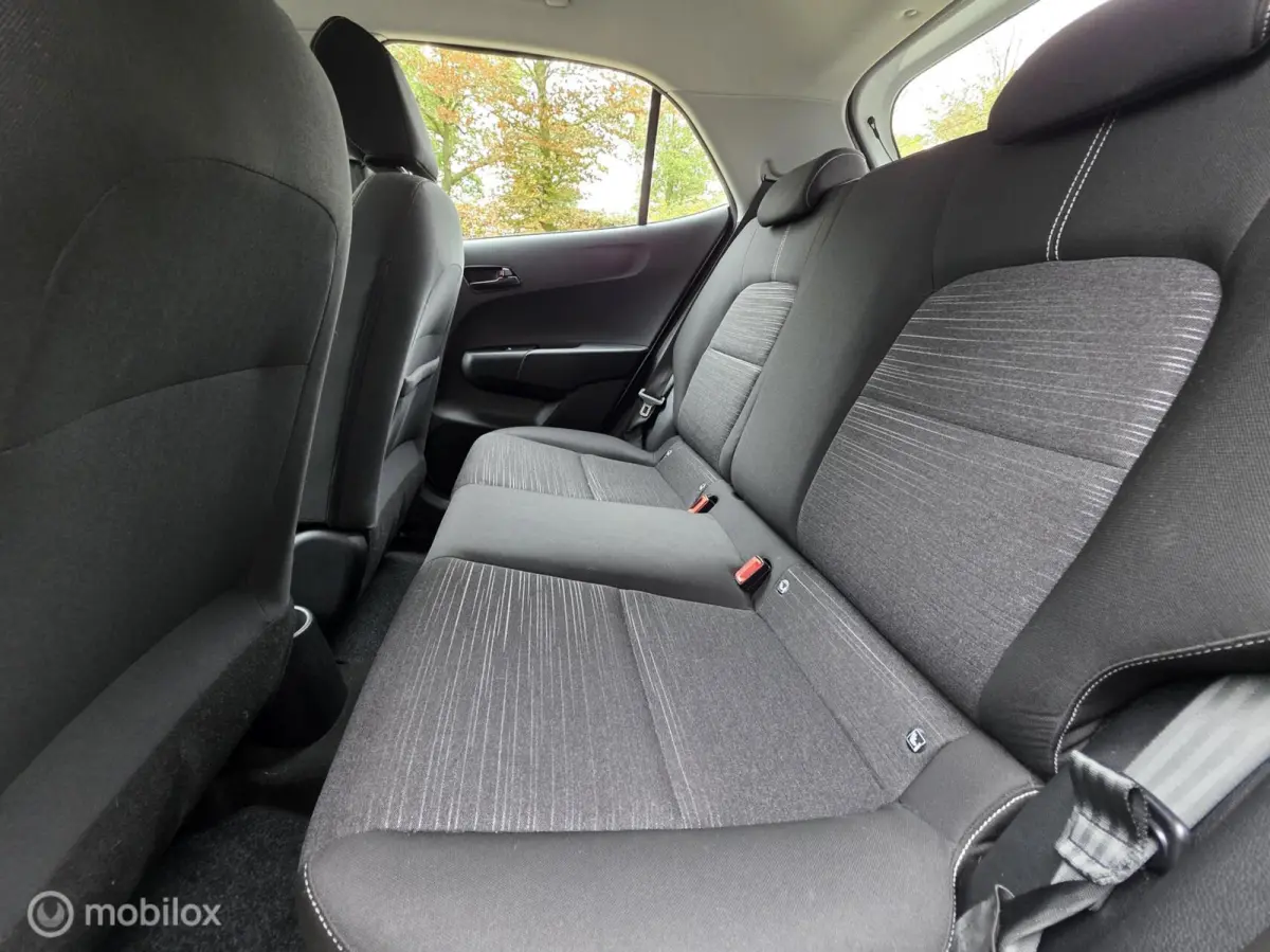 1.0 MPi ComfortLine, 34.000 km NAP, Carplay!