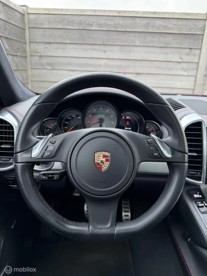 4.8 GTS Pano-Burmeister-Alcantara-NL-Auto